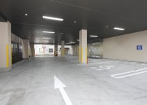 １Ｆ　駐車場車路